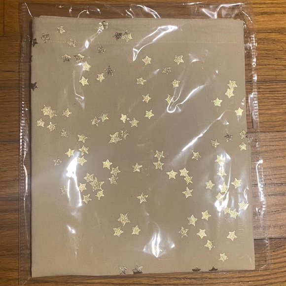Free People Small Reusable Holiday Gift Bag-Gold Stars NEW - Picture 5 of 5